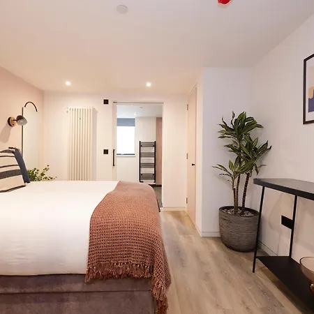Charming Studios Near Holyrood Park & Calton Hill Edinburgh Room photo